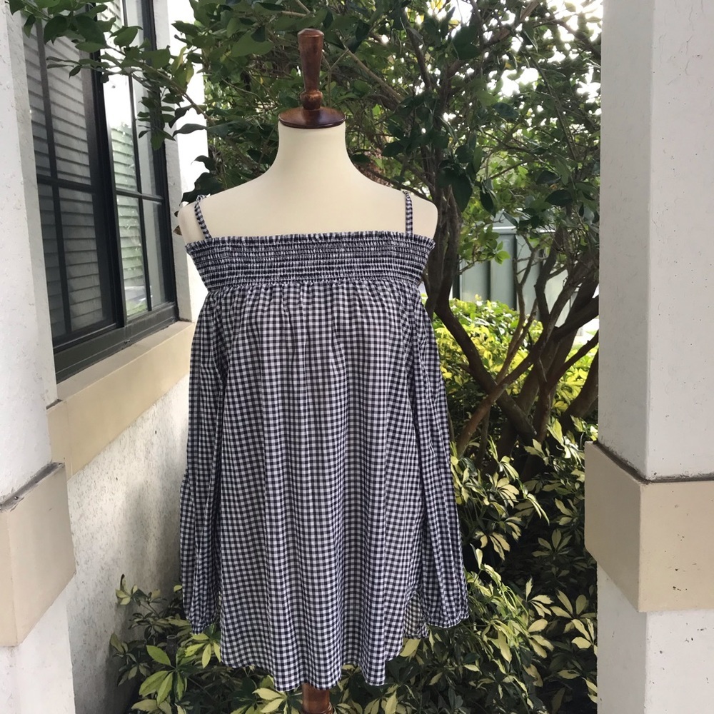 Calvin Klein off the shoulder checked blouse